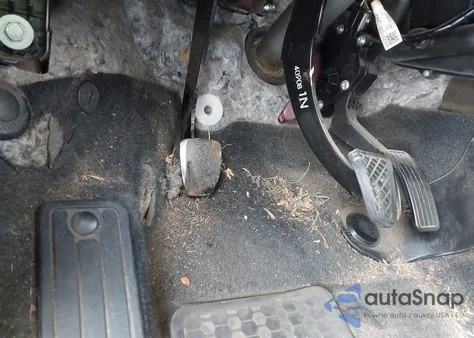 2015 Subaru Forester 2.5I Premium из США, поврежденный, VIN JF2SJADC9FG511658